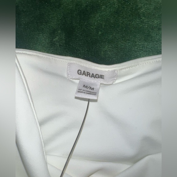 GARAGE BODY-CON CINCHED WRAP MINI DRESS - Picture 4 of 6